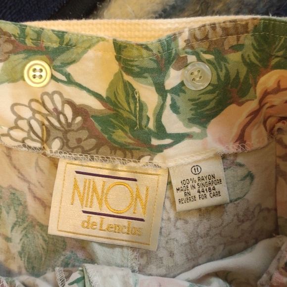 80s Midi Floral Skirt - Picture 6 of 6